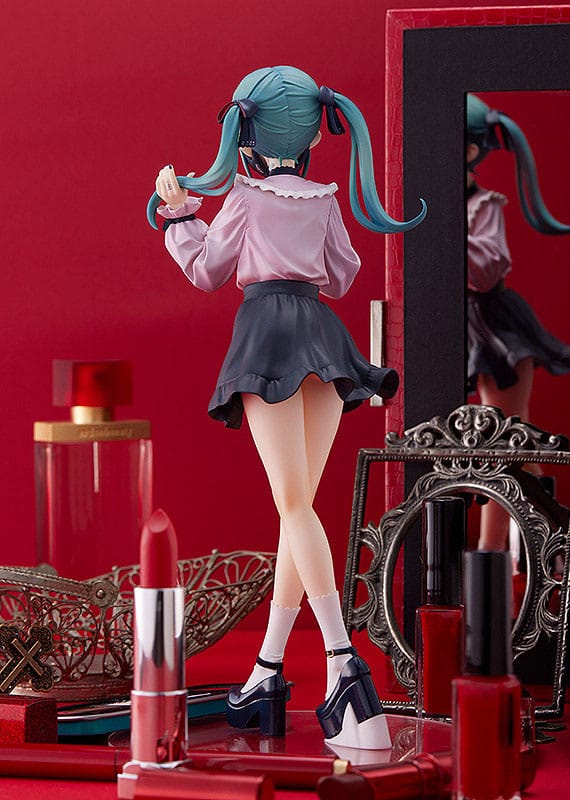 Figurine Hatsune Miku The Vampire Ver. Pop Up Parade L 24 cm – Good Smile Company