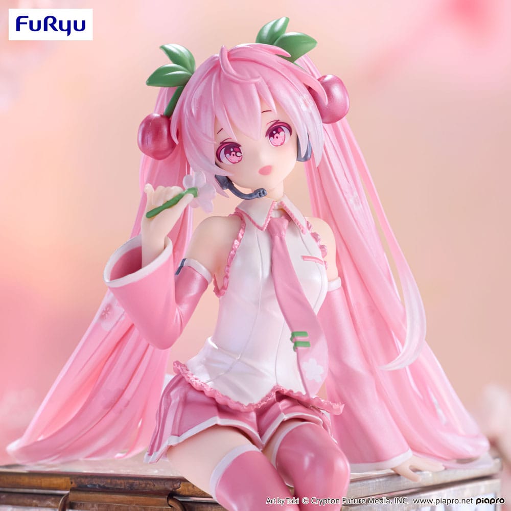 Figurine Sakura Miku 2024 Pearl Color Ver. assise en version Noodle Stopper.