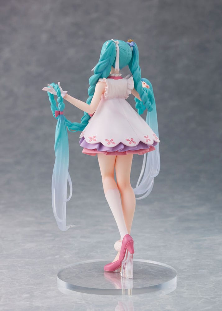 Figurine Hatsune Miku Wonderland Rapunzel Ver. 17 cm – édition féérique Vocaloid