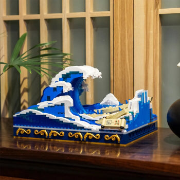 Set de construction Pantasy représentant la Grande Vague de Kanagawa en briques, avec bateaux et vagues en relief.