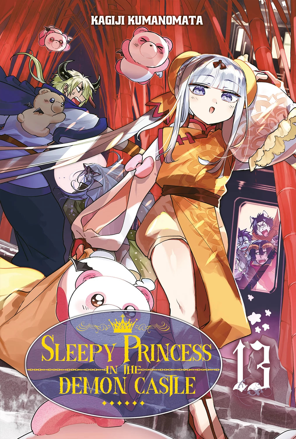 tome 13 de Sleepy Princess in the Demon Castle, montrant la princesse Syalis en tenue de cuisinière, entourée de peluches volantes et de démons surpris dans un décor rouge inspiré de l’Asie.