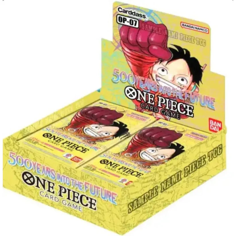 Display japonais One Piece Card Game OP-07 "500 Years in the Future" avec Luffy en Gear 5 et visuels futuristes.