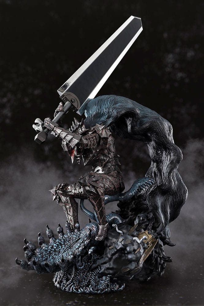 Figurine Berserk Guts Armure du Berserker Figuarts ZERO Metallic Touch 35 cm