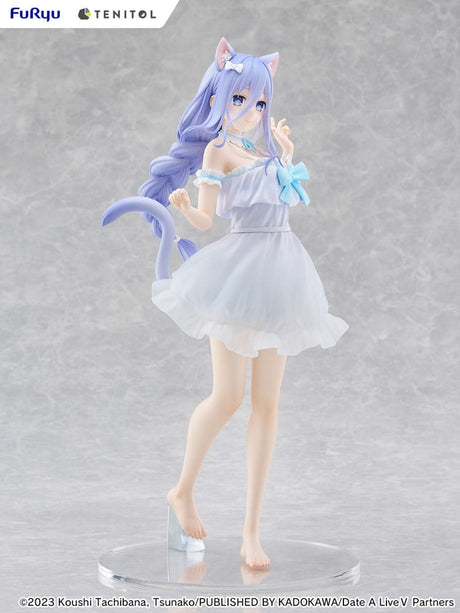 Statuette PVC Date A Live V Tenitol Tall Mio Takamiya par FuRyu, avec robe blanche, oreilles de chat, queue et cheveux lavande.
