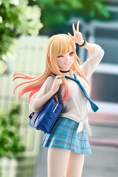Figurine Pop Up Parade de Marin Kitagawa en tenue scolaire – My Dress-Up Darling – 19 cm