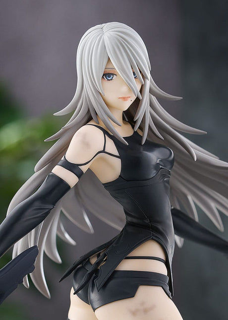 Figurine PVC Pop Up Parade A2 (YoRHa Type A No.2) de NieR:Automata tenant son épée, 17 cm