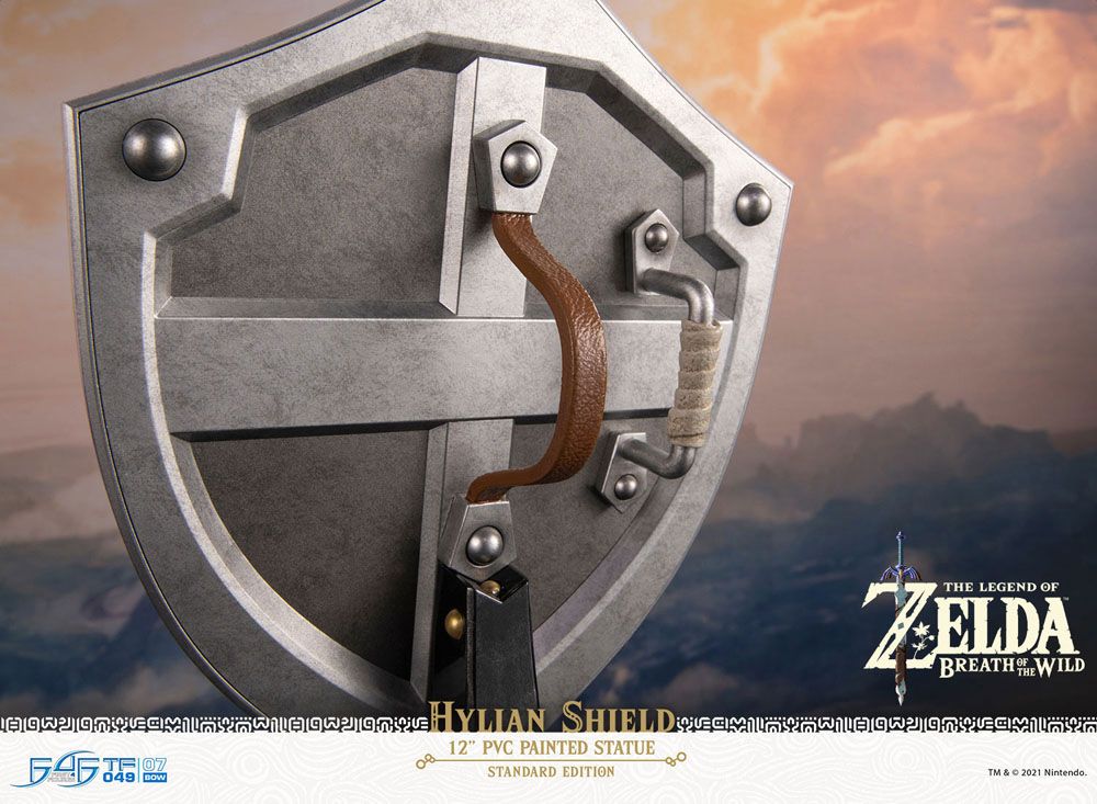 The Legend of Zelda Breath of the Wild statuette PVC Hylian Shield