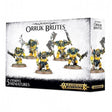 Boîte Warhammer Age of Sigmar Ironjawz Orruk Brutes avec 5 figurines orruks armées en jaune et bleu sur fond blanc.