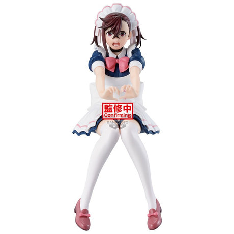 Figurine Dandadan Glitter & Glamours Momo par Banpresto, représentant Momo en tenue de maid bleue et blanche avec nœud rose, bas blancs et bras tendus vers l’avant.