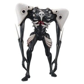 Figurine Evangelion Ichiban Kuji Lot B Ange, créature noire et blanche avec longues griffes, épaules massives et détails osseux.