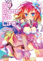 manga No Game No Life Tome 2 montrant Shiro en tenue colorée et futuriste, aux cheveux multicolores, tenant des cartes à jouer.